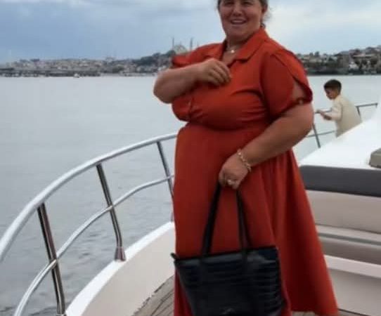 Ce surpriză i-a pregătit Culiță Sterp mamei Geta. Totul a avut loc în vacanță: „E prima dată în viață pentru ea”
