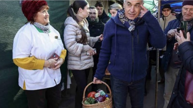 Călin Georgescu, noapte albă în spatele gratiilor: nu a mâncat și nu a băut nimic în arest. Cristela i-a trimis trei plase pline cu mere