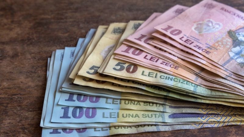 Bani în plus pentru unii pensionari cu handicap din 2027. Cine are dreptul