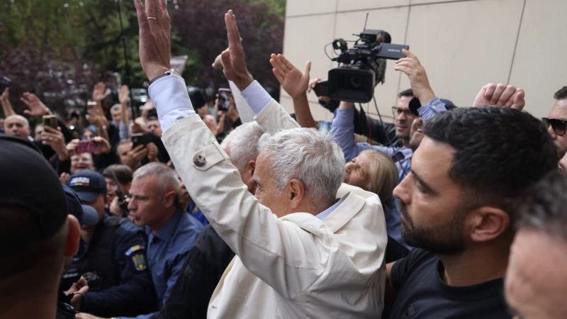 Zi importantă pentru Călin Georgescu! Fostul candidat află astăzi dacă rămâne în arest preventiv sau va fi plasat sub arest la domiciliu